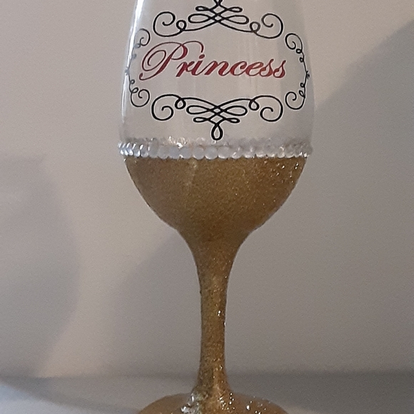 Custom designed glassware - Picture 3 of 5